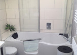 Sanolux Duo Wanne mit Tuer.